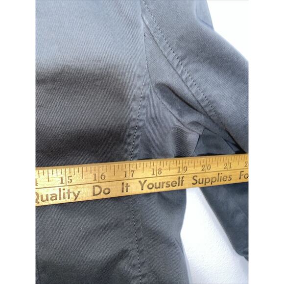 ANN TAYLOR LOFT Crop Blazer Women Size Med Gray Button Up Lightweight Jacket - Picture 12 of 14